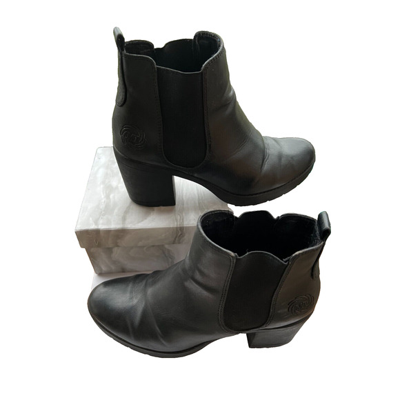 Marco Tozzi  comfortable Cushioned Chelsea ankle boot, black, leather size 39 - Picture 5 of 15